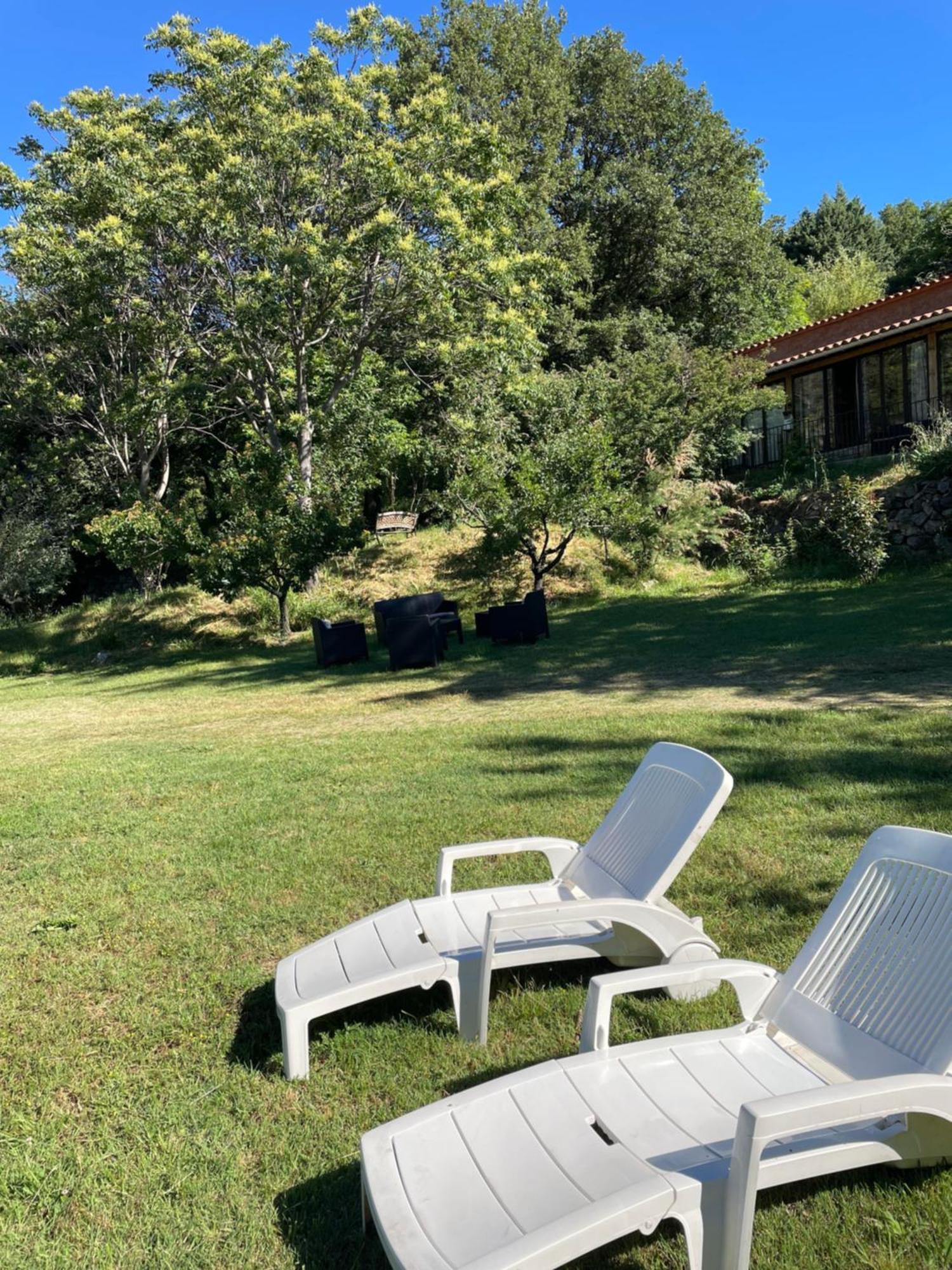 Domaine St Georges Mosset Exterior foto